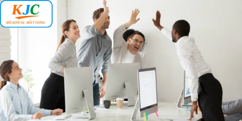 Thử Việc, Nhân Viên Kjc Có Được Nhận Lương Đầy Đủ Không?
